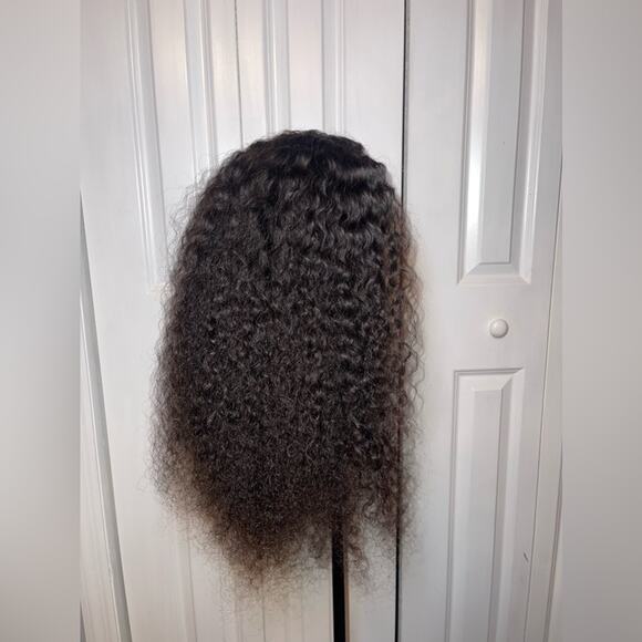 Hair So Fab Sassy Curly Wig - Picture 5 of 13